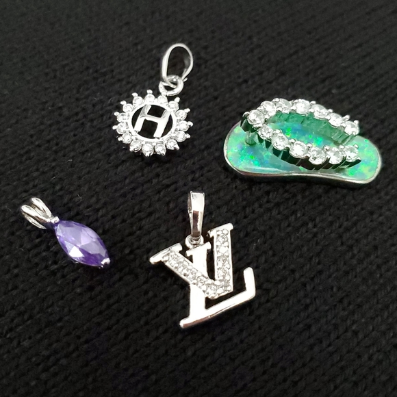 Silver Pendant - Picture 6 of 6